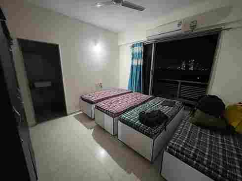 Apna Adda Boys Pg-4 sharing AC