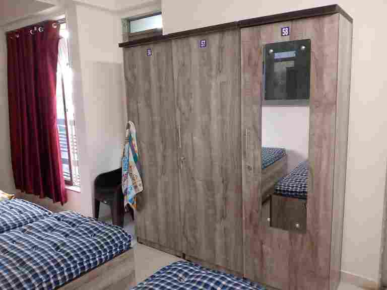 Apna Adda Boys Pg-3 Sharing AC